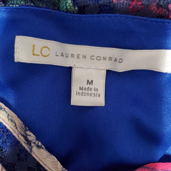 Lauren Conrad Floral Dress Size Medium - Picture 5 of 6